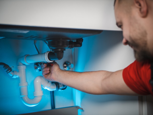 Emergency plumbing call demo